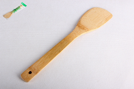 Лопатка бамбуковая 30см 4606